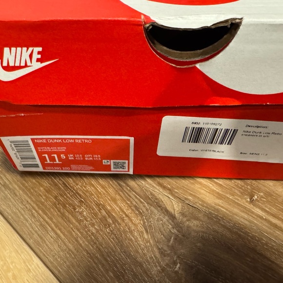 Nike Dunk Panda Size 11.5 - Picture 6 of 6